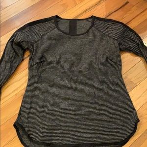 Reversible long sleeve